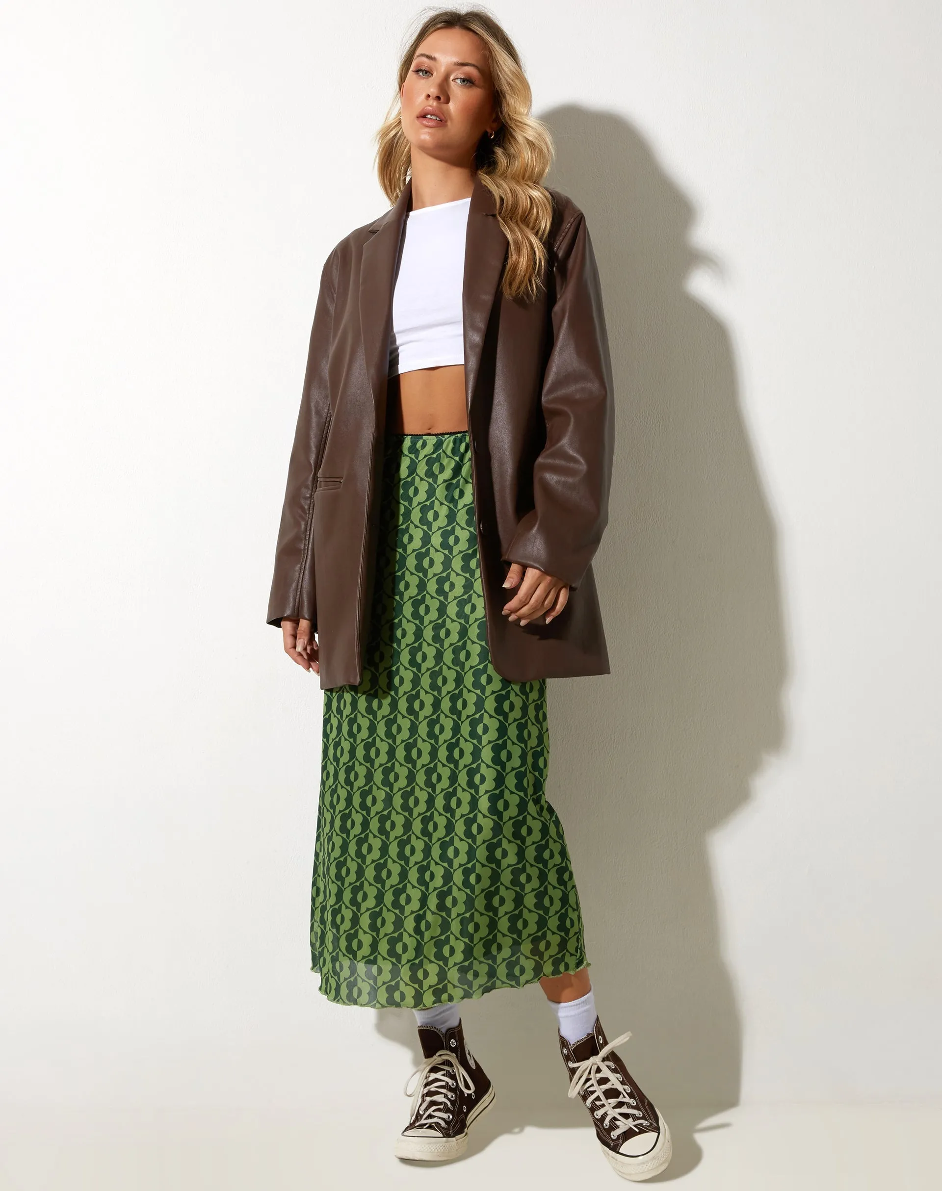 Lassie Midi Skirt in Wavy Daisy Green